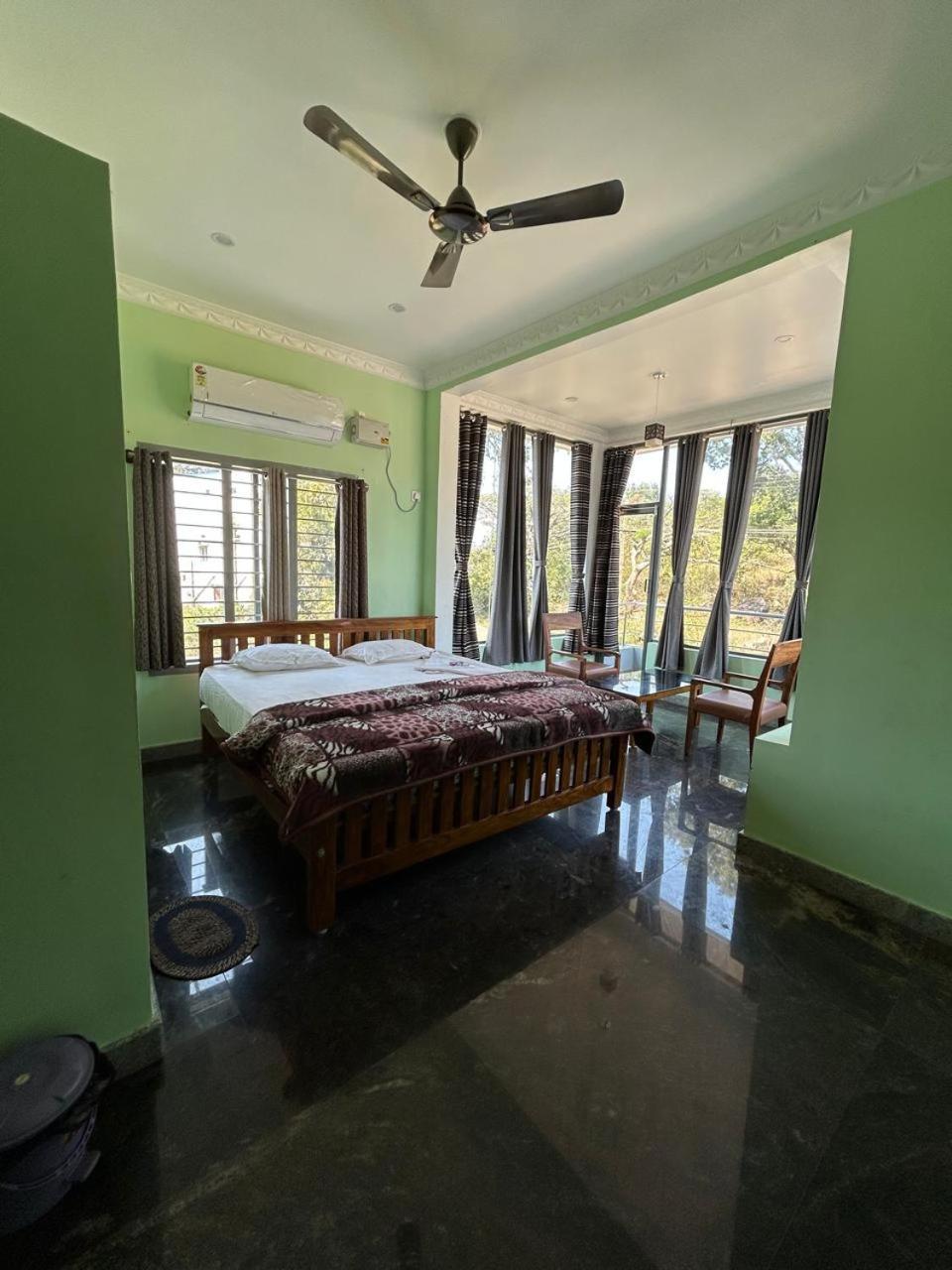 Yelagiri Goldhill Resort Eksteriør bilde